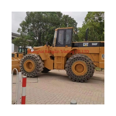 Gebrauchtes Radlader CAT 966F mit geringer Arbeitszeit 0-2000 Gewicht 20000-21000 kg