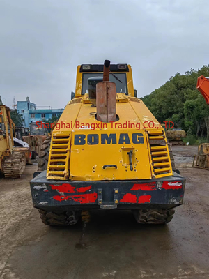 Gebrauchtes Bomag BW-217D-Straßenwalzen mit 30% Grade-Ability in gutem Zustand