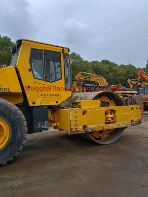 Gebrauchtes Bomag BW-217D-Straßenwalzen mit 30% Grade-Ability in gutem Zustand