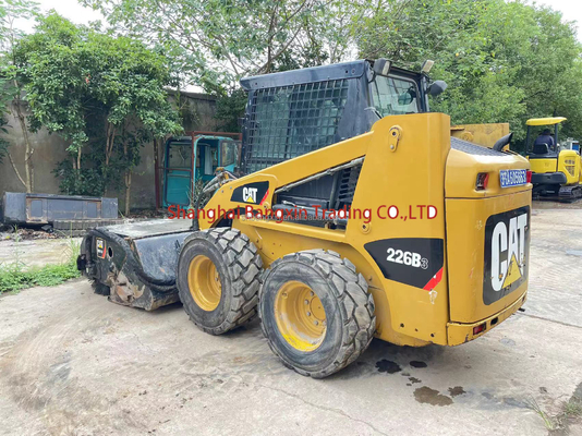 Starke Leistung und hydraulische Stabilität Kleine Maschine Gebraucht Schieberührung CAT 226