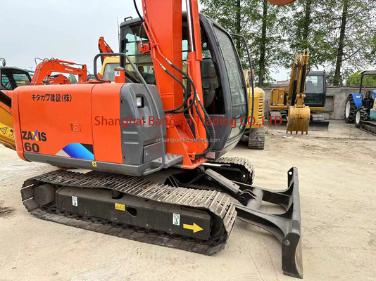 Gebrauchtes Hitachi ZX60 Minibagger mit EPA/CE-Zertifizierung in ausgezeichnetem Zustand