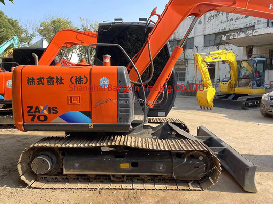Gebrauchtes Hitachi ZX70 Minibagger mit EPA/CE-Zertifizierung und 0,23 m3 Eimerkapazität