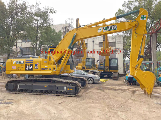 Gebrauchtes Bagger Komatsu PC240 mit 1,3 m3 Eimerkapazität und einer Lieferfrist von 1 Jahr