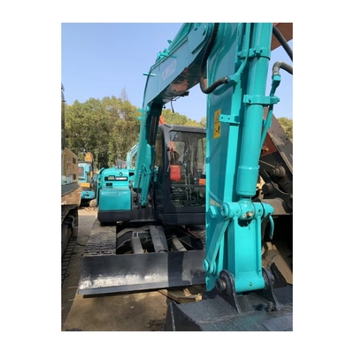 Kobelco SK75 Bagger im Gebrauch und in gutem Zustand, ideal für den Bau