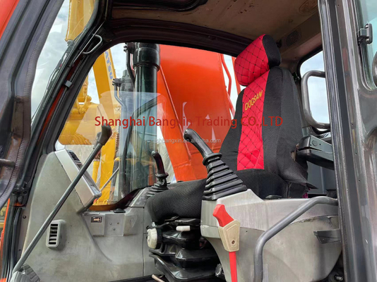 Doosan DX225LC Bagger 1,5 Eimer Kapazität und 7 Tage Lieferzeit für die Leistung