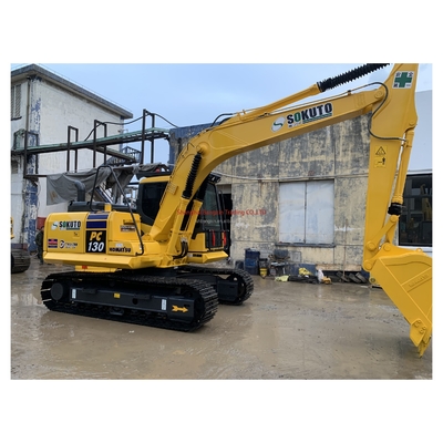 Komatsu PC130 in ausgezeichnetem Zustand.