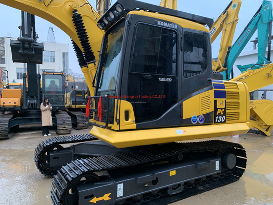 Original Japan Komatsu PC130 Gebrauchtbagger mit kostenlosem Versand und 0,6 Eimer Kapazität