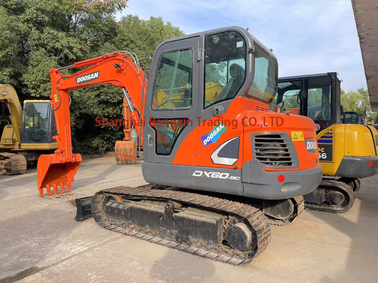 Original Hydraulikzylinder Gebraucht Katzenbagger Doosan DX60 für Ihre Baubedarf