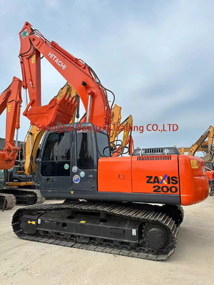 Gebrauchtes Hitachi ZX200-HHE Bagger mit Original-Hydraulikzylinder