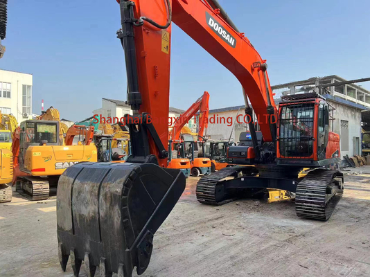 Gebrauchtes Doosan DX300LC-9C Bagger mit EPA/CE-Zertifizierung und 30000 KG Gewicht