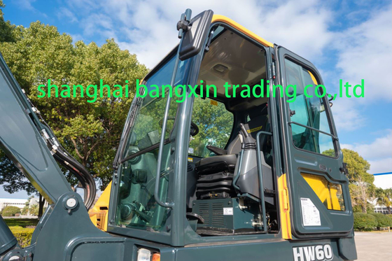 Günstiges Gebraucht-Hyundai HW60 Bagger mit Cummins-Motor in gutem Zustand