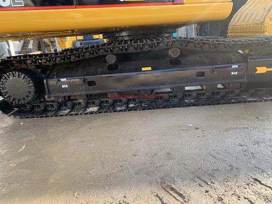8. Gebrauchtes Bagger Cat 320CL mit hervorragender Arbeitsleistung und 1 Eimer Kapazität