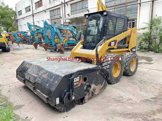 Kleine Maschine mit Schieberegler CAT 226 mit hoher Leistung und hydraulischer Stabilität bei