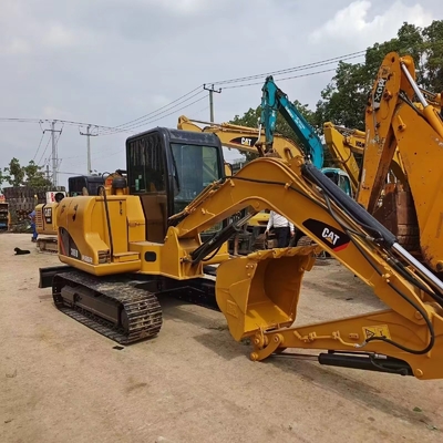 2.5 Tonnen Cat 306d Minibagger mit starker Leistung und hoher hydraulischer Stabilität